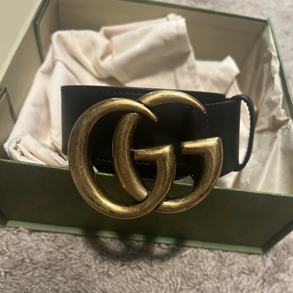 Authentic Gucci belt, worn once for an hour! Like new
